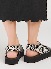Simply Be Black Wide Fit Touch and Close Three Strap Active Sandals in Wide Fit - Image 4 of 4