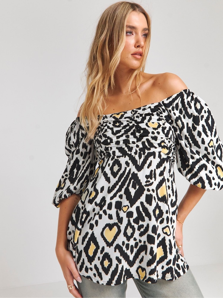 Simply Be Simply Be Mono Print Long Sleeve Ruched Front Smock Top - Imagen 1 de 4