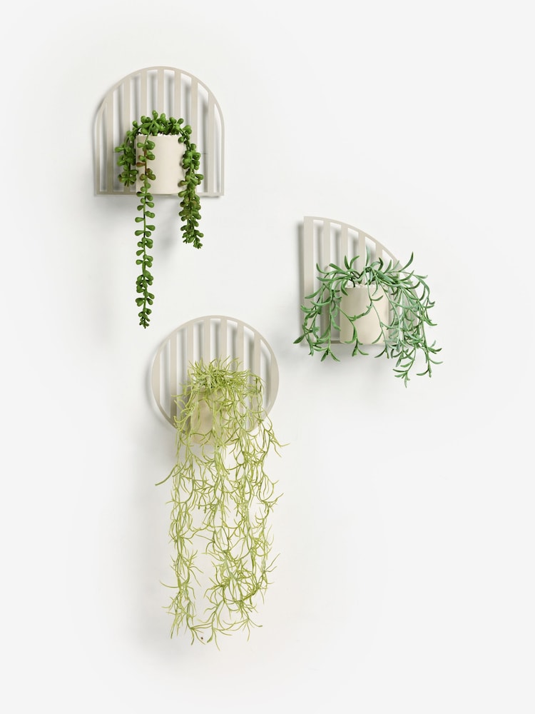 Set of 3 Natural Metal Wall Hanging Artificial Trailing Plants - Image 4 of 5