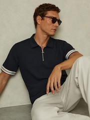 Marineblau - Reiss Bristol Strukturiertes Poloshirt mit Kontrastbesatz und halbem Reissverschluss - Bild 1 von 6