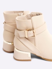 River Island Cream Girls Heeled Boots - Image 5 of 5