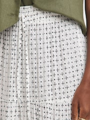 JD Williams White Crinkle Midi Skirt - Image 4 of 4