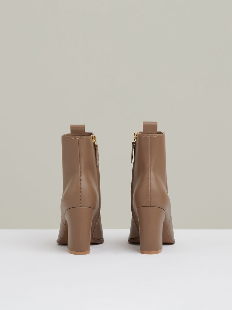 Reiss Taupe Amy Leather Blocked Heel Ankle Boots - Image 5 of 5