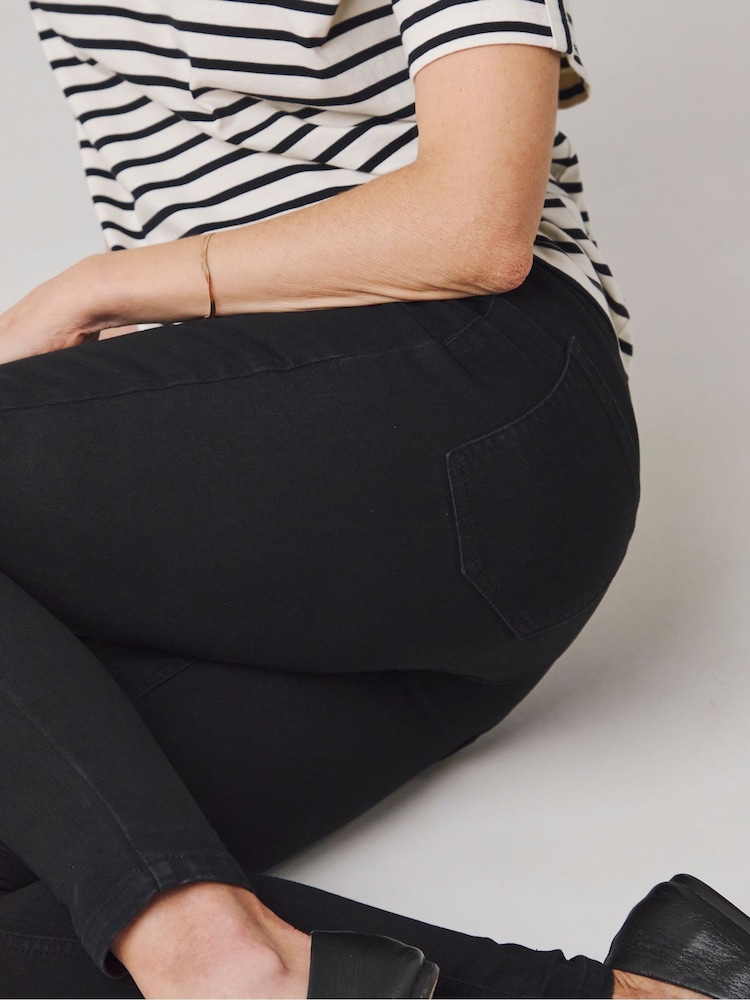 JD Williams Black 24/7 Skinny Jeans - Image 4 of 4 JD Williams Black 24/7 Skinny Jeans - Image 4 of 4