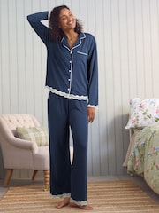 marine - Laura Ashley Pyjama boutonné en modal - Image 1 de 13