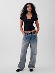 Schwarz - Gap Modern V-Neck Short T-Shirt - Bild 3 von 4