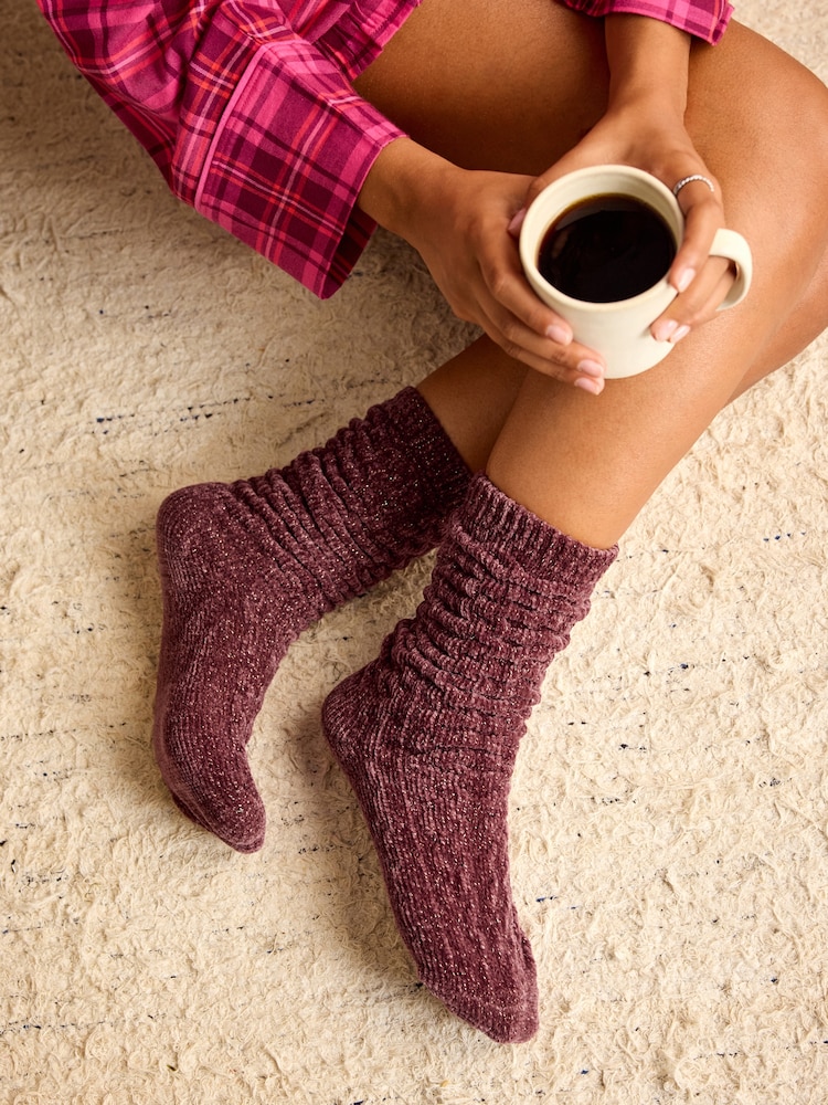 Bath & Body Works Berry Cosy Socks 1 Pack - Image 1 of 4