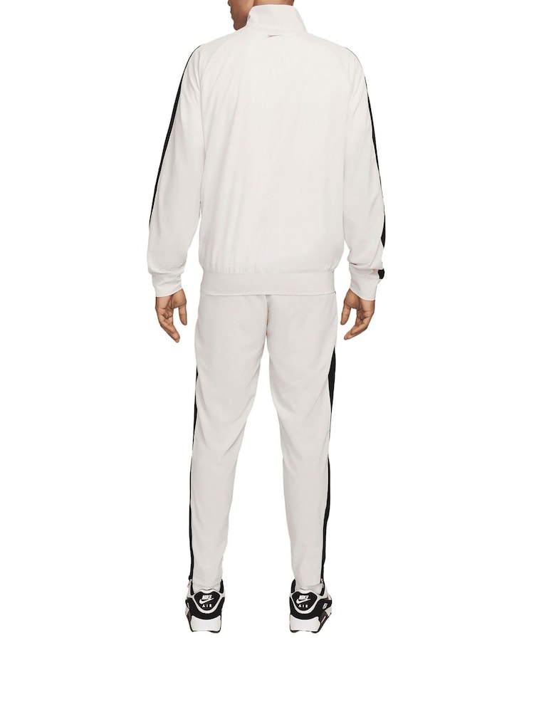 Nike White Liverpool LeBron James Tracksuit - Image 2 of 3