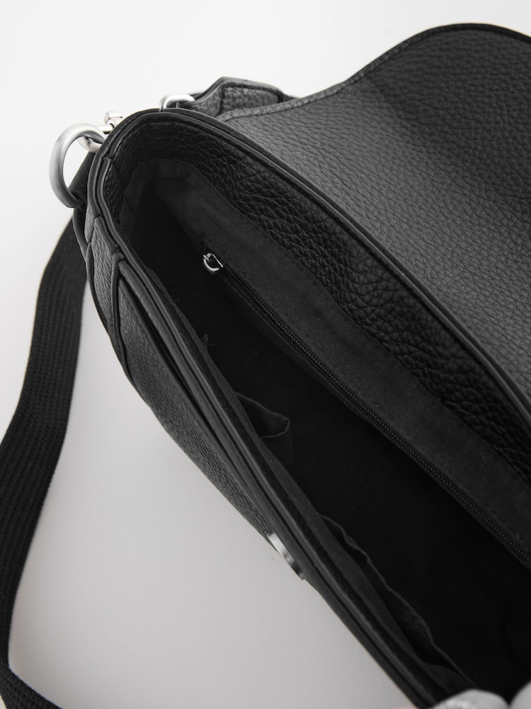 Black Ring Saddle Bag - Image 5 of 5