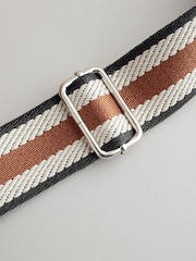 Burgundy Red Ring Saddle Bag - Image 6 of 7