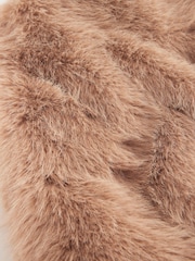 Camel Faux Fur Shoulder Bag - Image 7 of 9