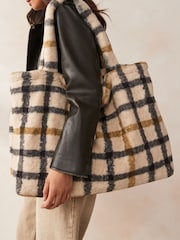 Check Borg Shopper Bag - Image 2 of 8