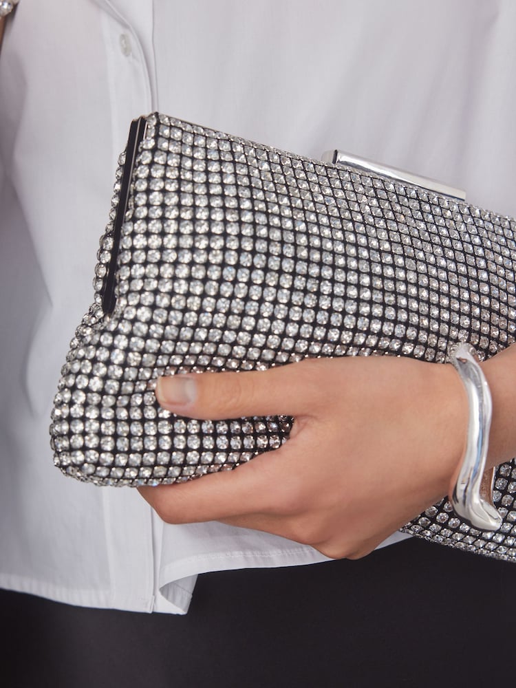 Plateado - Bolso cartera con diseño estructurado con brillantes - Imagen 2 de 10 Plateado - Bolso cartera con diseño estructurado con brillantes - Imagen 2 de 10