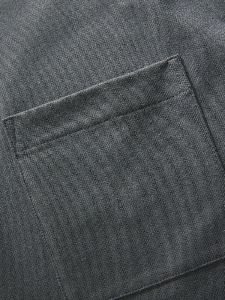 Gris antracita - Camiseta de corte holgado supersuave de tejido grueso con bolsillo y 100% algodón - Imagen 7 de 7 Gris antracita - Camiseta de corte holgado supersuave de tejido grueso con bolsillo y 100% algodón - Imagen 7 de 7