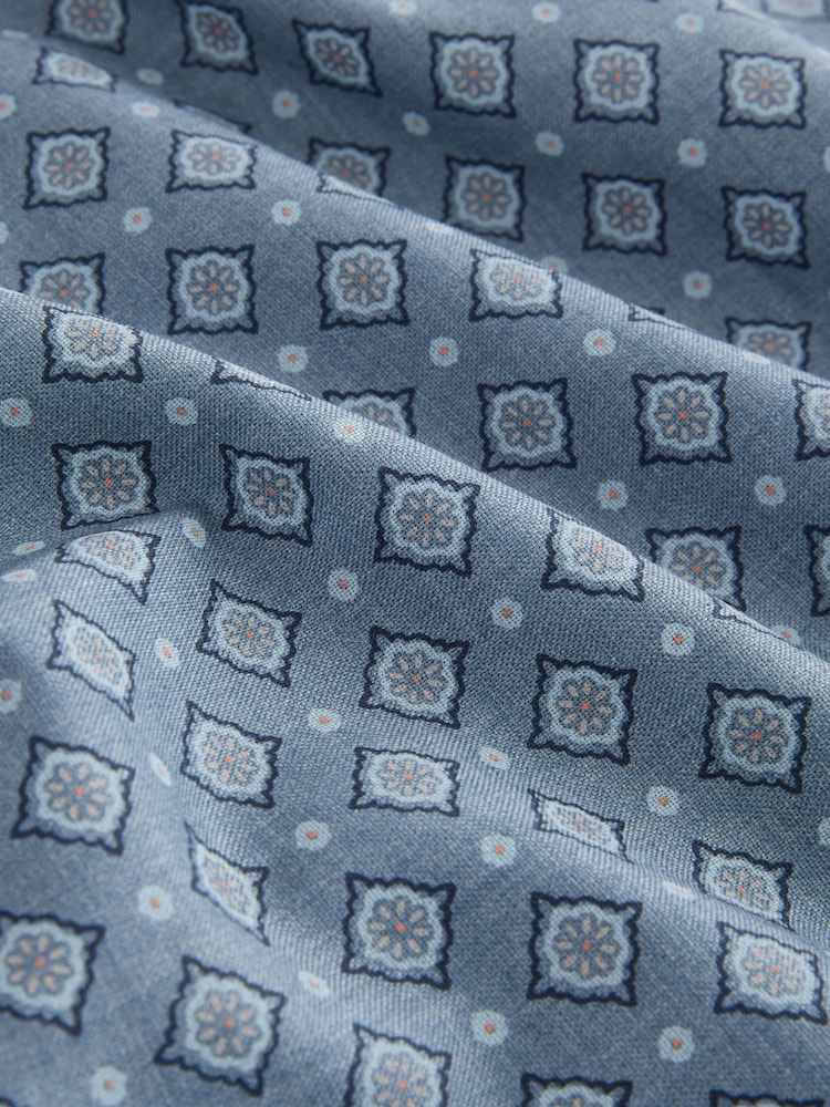 Blue Tile Print - Оксфордская рубашка из немнущейся ткани - Изображение 7 из 7 Blue Tile Print - Оксфордская рубашка из немнущейся ткани - Изображение 7 из 7