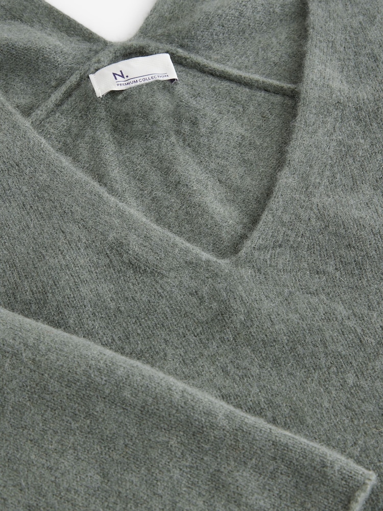 Khaki Green Premium 100% Cashmere V-Neck Knitted Jumper - Image 6 of 6