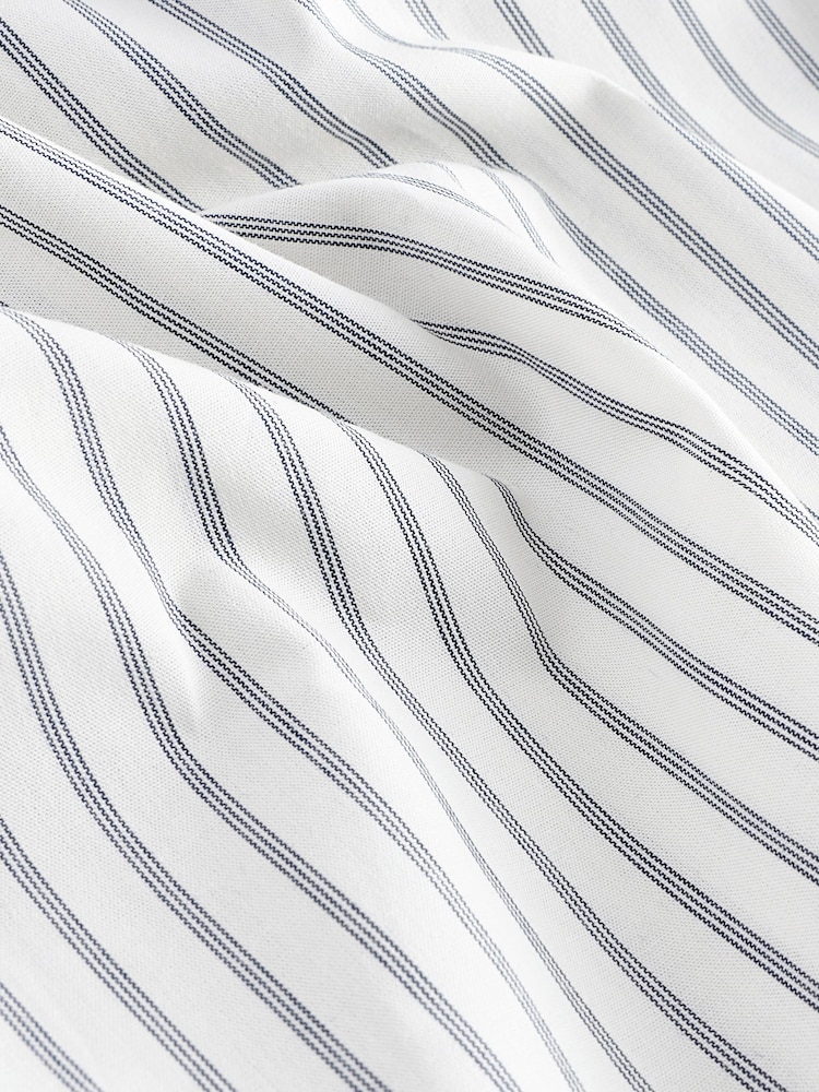 White/Black Monochromatic Stripe Regular Fit 100% Cotton Long Sleeve Formal Cutaway Collar Shirt - Image 7 of 7 White/Black Monochromatic Stripe Regular Fit 100% Cotton Long Sleeve Formal Cutaway Collar Shirt - Image 7 of 7