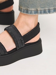 Simply Be Stretched Ruched Strappy Flatform Sandals in Wide Fit - Bild 3 von 4
