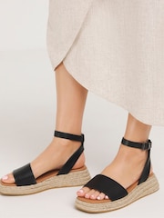 Simply Be Zweiteilige Espadrilles-Sandalen mit niedrigem Keilabsatz in weiter Passform - Bild 1 von 4