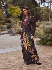 Черный с цветочным узором - Платье макси с длинными рукавами Kew Collection - Image 1 of 5