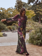 Черный с цветочным узором - Платье макси с длинными рукавами Kew Collection - Image 2 of 5