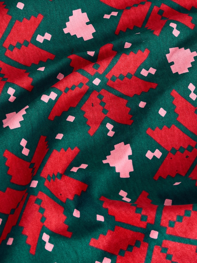 Red Snowflake 100% Cotton Christmas Long Sleeve Pyjamas - Image 9 of 9