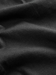 Zwart - Linen Rich City Knee Shorts - Image 6 of 6