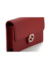Gucci Red Cross-Body Shoulder Bag with Interlocking GG Snap - Image 3 of 6