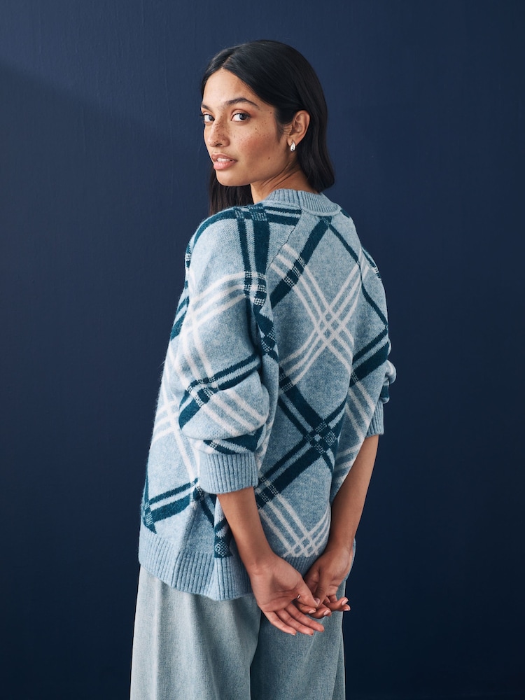 Blue Chambray - Image 3 of 7