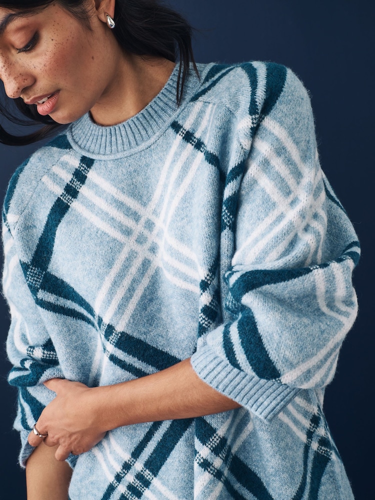 Blue Chambray - Image 4 of 7