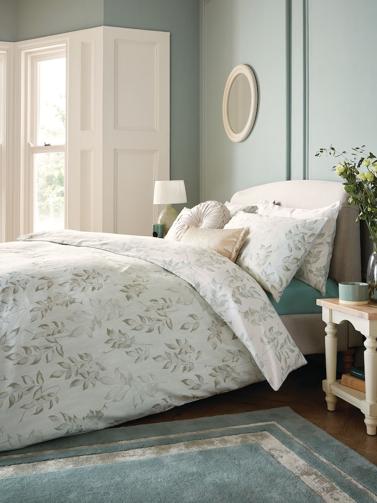 Laura Ashley 100% Cotton Lockwood Duvet Cover and Pillowcase Set - Image 2 of 8