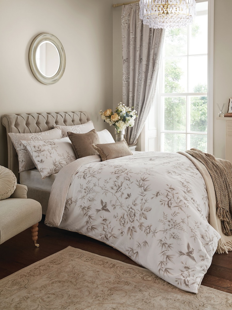 Laura Ashley Natural Rowsham Garden Duvet 100% Cotton Cover and Pillowcase Set - Image 4 of 9