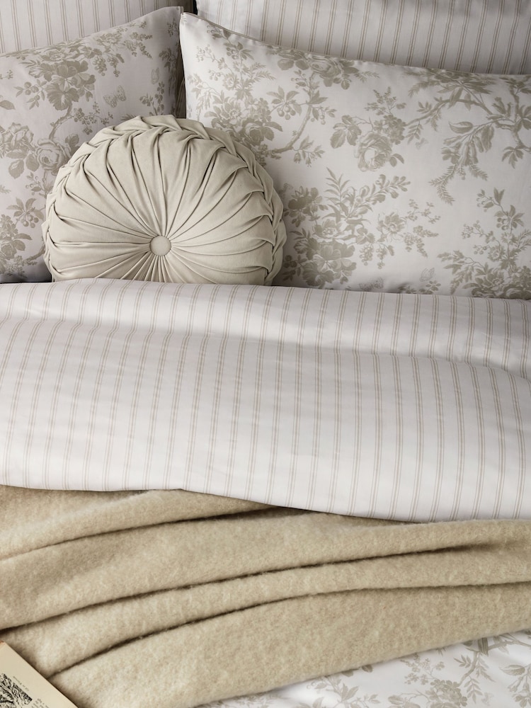 Laura Ashley Set of 2 Dove Grey 100% Cotton Walled Garden Pillowcases - Image 2 of 5 Laura Ashley Set of 2 Dove Grey 100% Cotton Walled Garden Pillowcases - Image 2 of 5