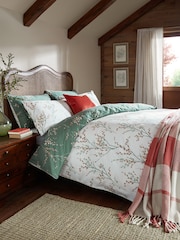Laura Ashley Fern Green Pussy Willow 100% Cotton Duvet Cover and Pillowcase Set - Image 2 of 9