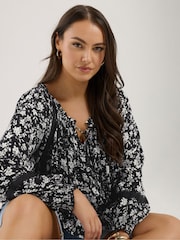 Yours Curve Black Pleated Front Long Sleeve Boho Top - Image 4 of 5