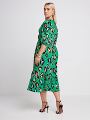 Yours Curve Green Limited Collection Leopard Print Textured Wrap Dress - Image 3 of 5
