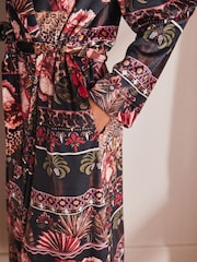 Black Palms Supersoft Dressing Gown - Image 6 of 10