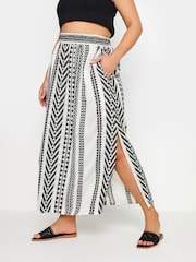 Yours Curve White Aztec Style Print 100% Cotton Maxi Skirt - Image 1 of 5
