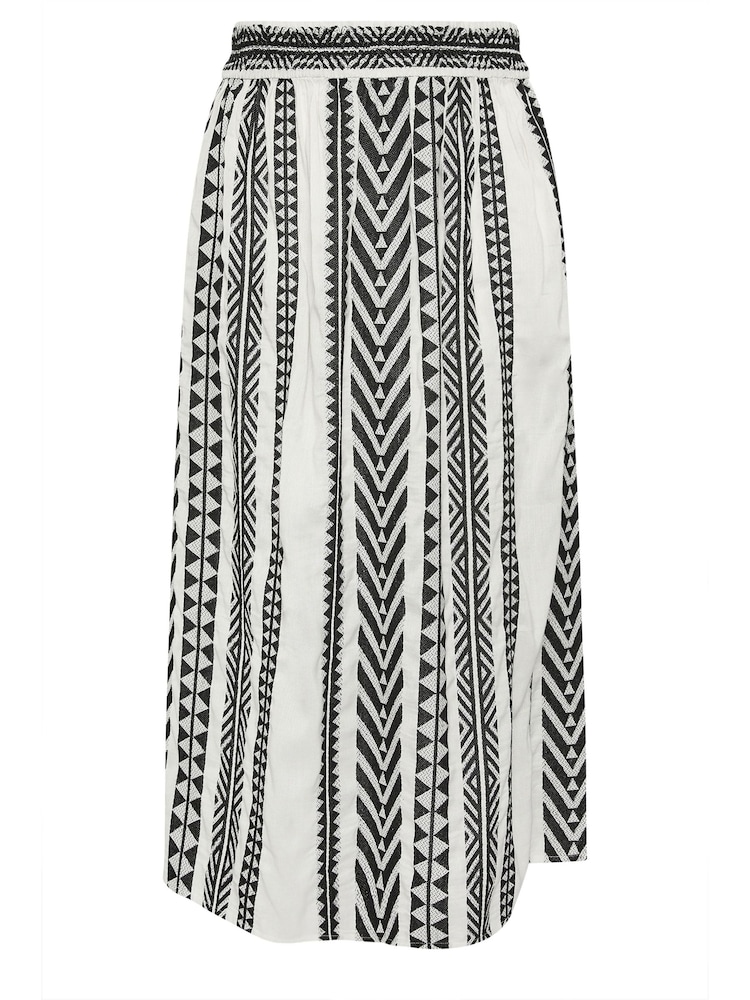 Yours Curve White Aztec Style Print 100% Cotton Maxi Skirt - Image 5 of 5