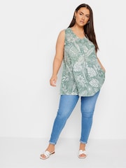 Yours Curve Green Leaf Print Pleat Front Vest Top - Image 2 of 5