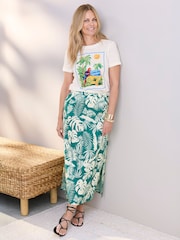 Cotton Traders White Embroidered T-Shirt - Image 3 of 4