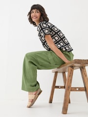 FatFace Demi Green Linen Cargo Trousers - Image 3 of 4