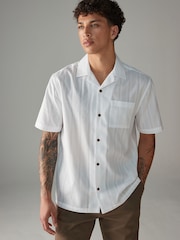 White 100% Cotton Textured Seersucker Short Sleeve Shirt - Image 3 of 8