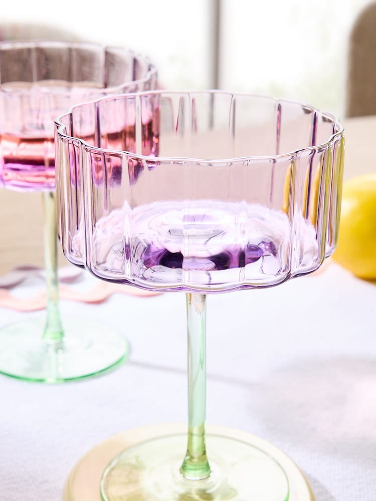 Set of 2 Scallop Cocktail Glasses - Image 2 de 3
