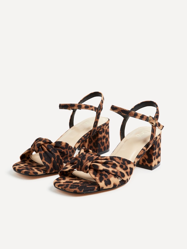 Linzi Brown Toronto Blocked Heel Sandals With Pipped Upper - Image 5 of 5