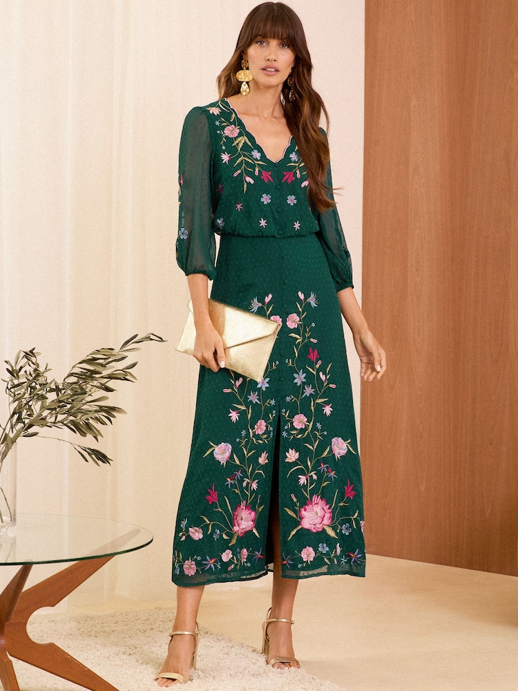 Темно-зеленый - V&A | Love & Roses Embroidered Scallop Neck Dobby Midi Dress - Image 1 of 4