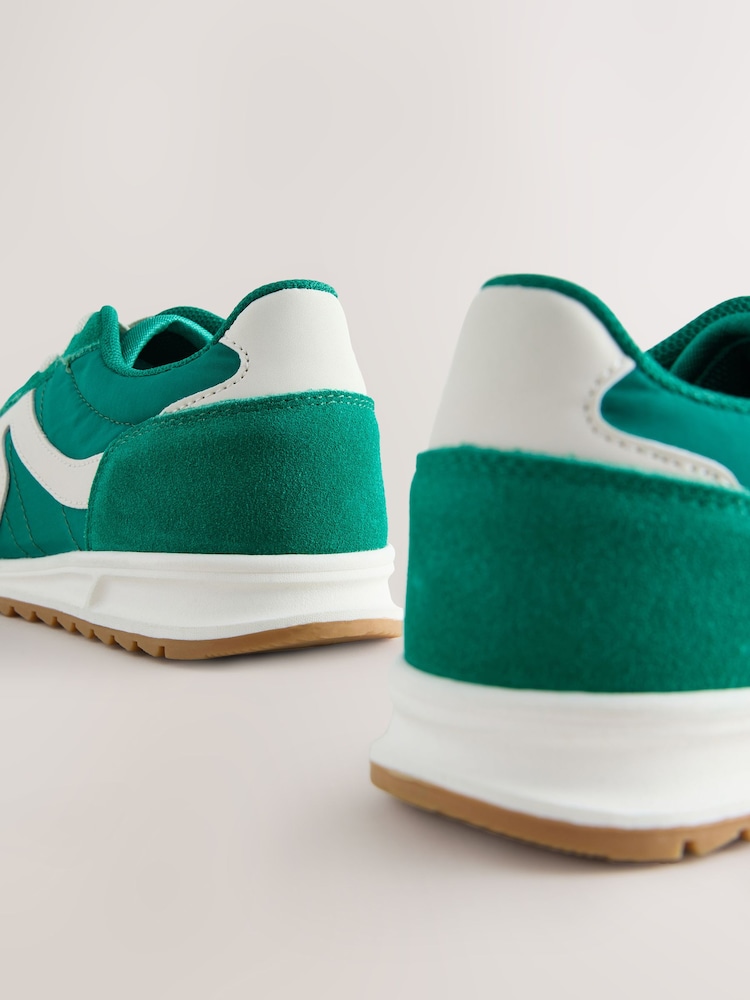 Grün - Elastischer Sportschuh mit Schnürung - Bild 7 von 7 Grün - Elastischer Sportschuh mit Schnürung - Bild 7 von 7