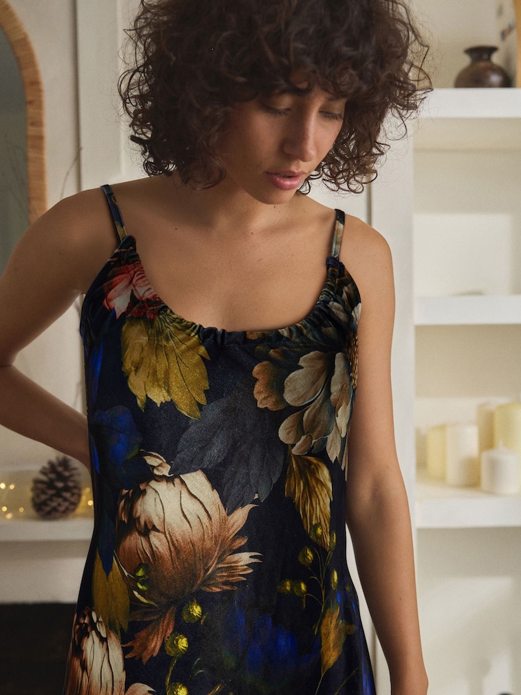 Bloemenprint - Fluwelen slip - Image 3 of 9