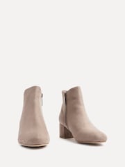 Linzi Nude Manor Low Block Heeled Ankle Boots - Image 4 of 6
