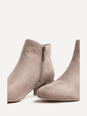Linzi Nude Manor Low Block Heeled Ankle Boots - Image 5 of 6